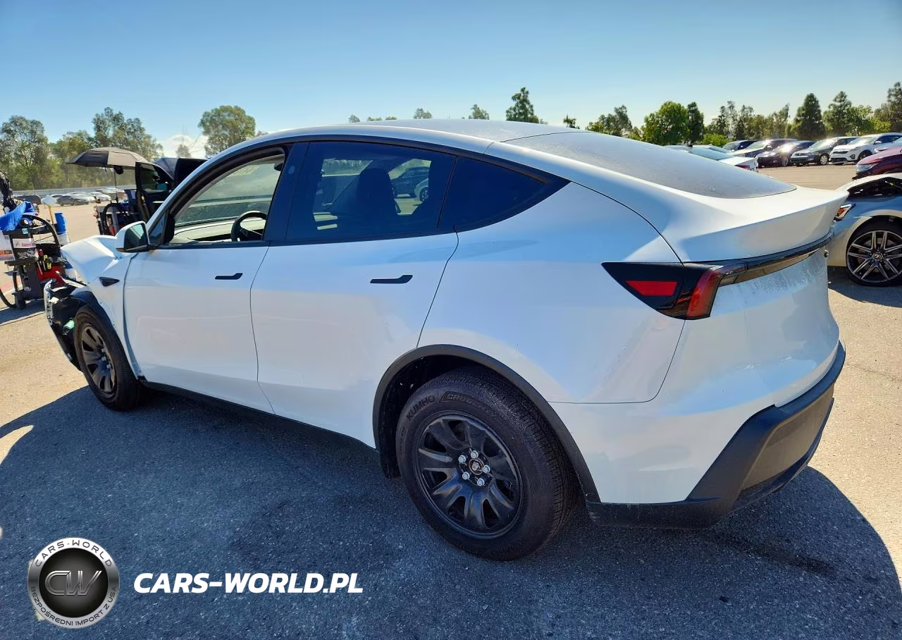 2026 Tesla Model Y VIN:7SAYGDED1TA604387 - 2