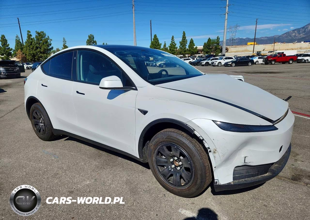 2026 Tesla Model Y VIN:7SAYGDED1TA604387 - 4