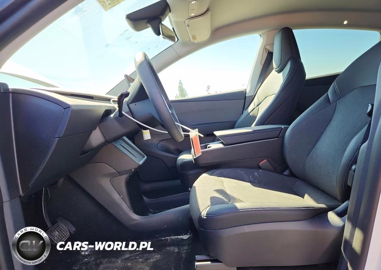 2026 Tesla Model Y VIN:7SAYGDED1TA604387 - 7