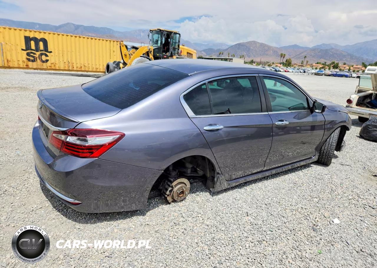 2017 Honda Accord Sport VIN:1HGCR2F51HA054819 - 3