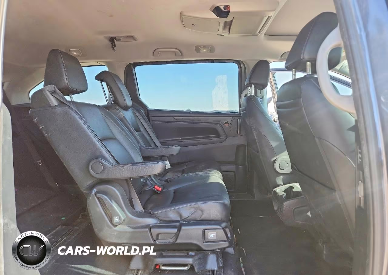 2023 Honda Odyssey Touring VIN:5FNRL6H88PB051253 - 11