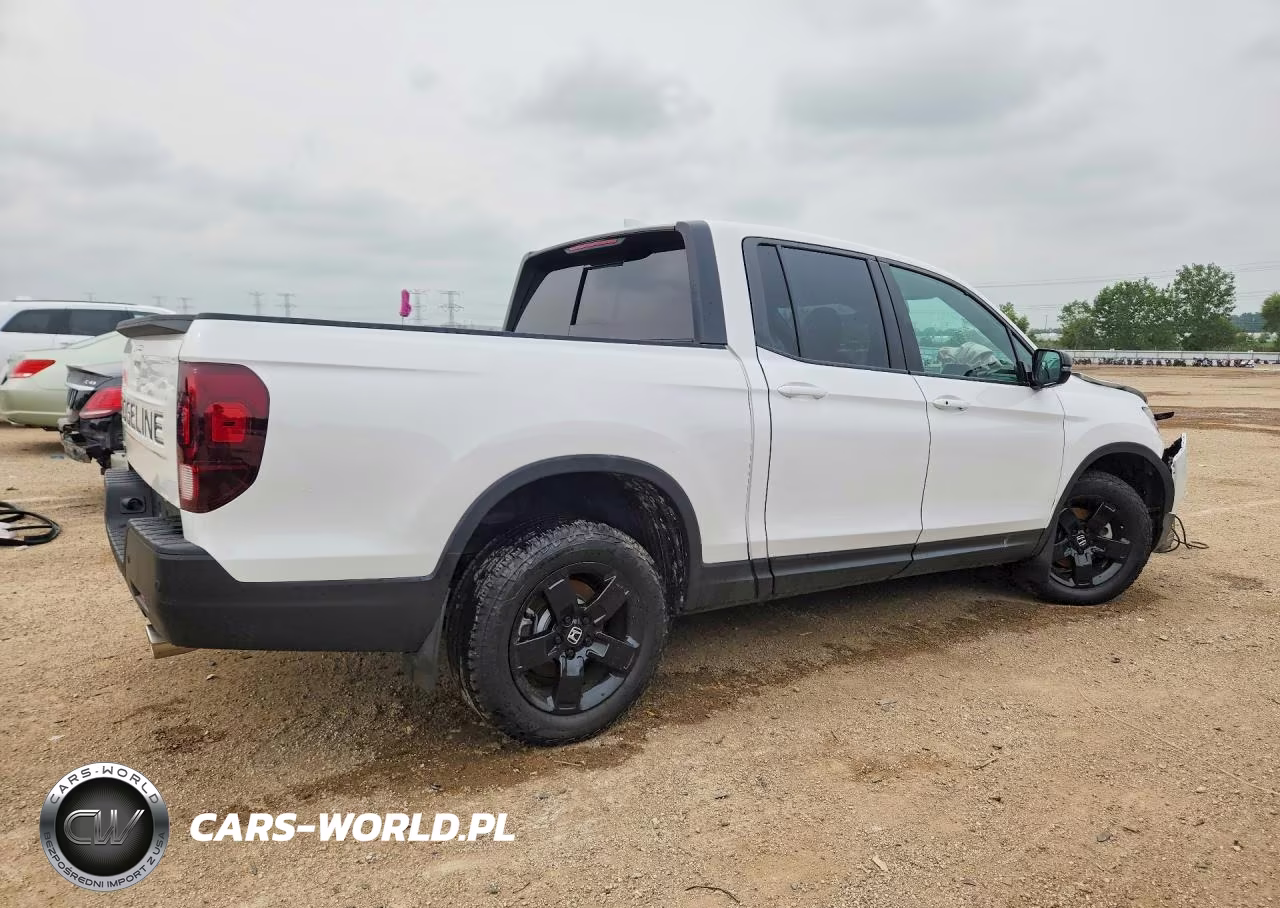 2026 Honda Ridgeline Black Edition VIN:5FPYK3F88TB017654 - 3