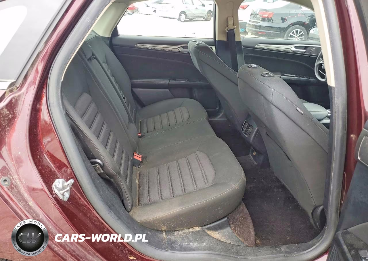 2017 Ford Fusion Se VIN:3FA6P0HD5HR128832 - 10