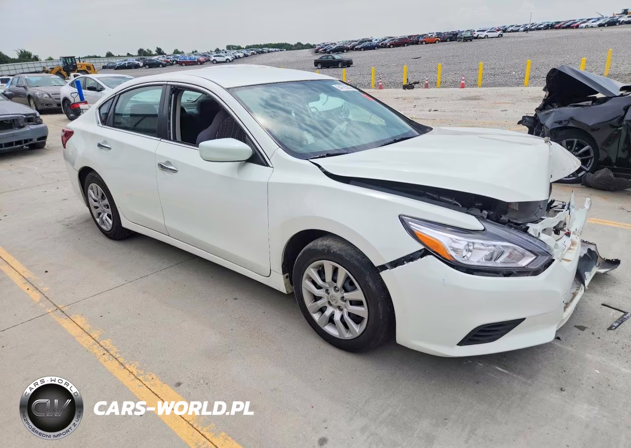 2018 Nissan Altima 2.5 S VIN:1N4AL3AP5JC214769 - 4