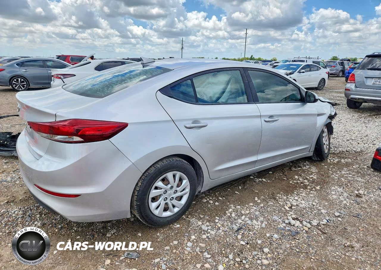 2018 Hyundai Elantra Se VIN:5NPD74LF6JH377389 - 3