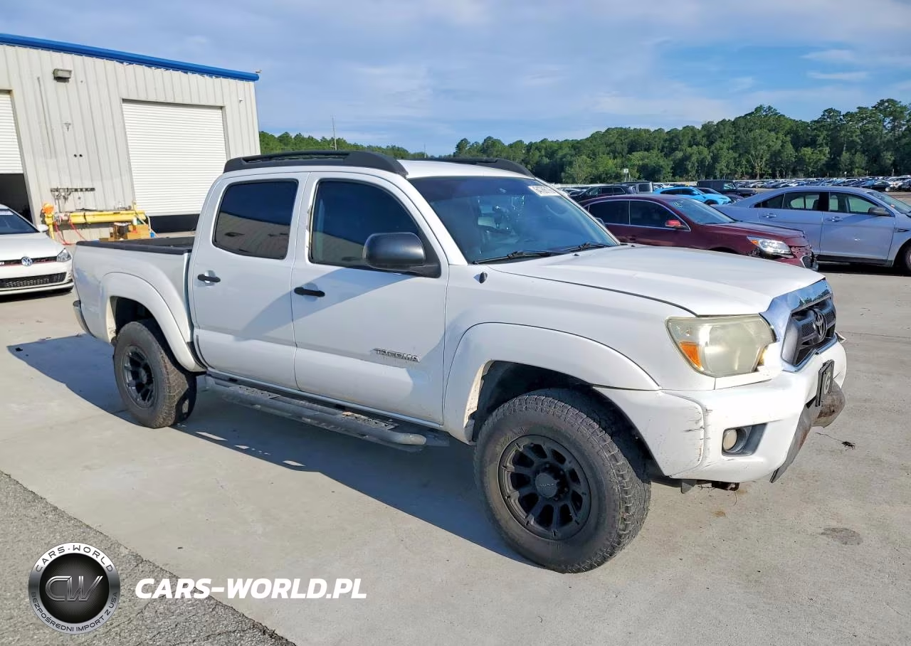 2013 Toyota Tacoma Double Cab VIN:5TFJX4GN5DX024316 - 4