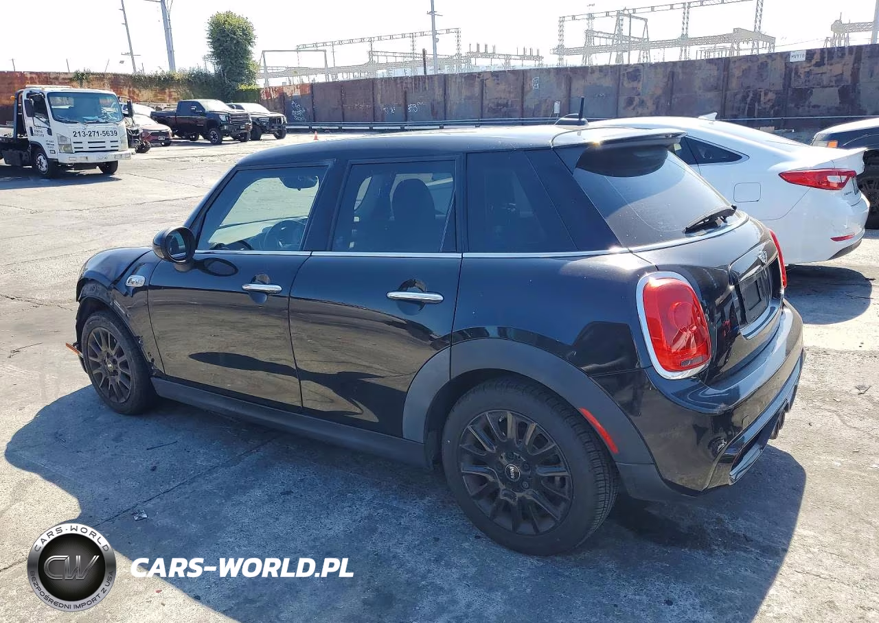 2017 Mini Cooper S VIN:WMWXU3C3XH2F49084 - 2