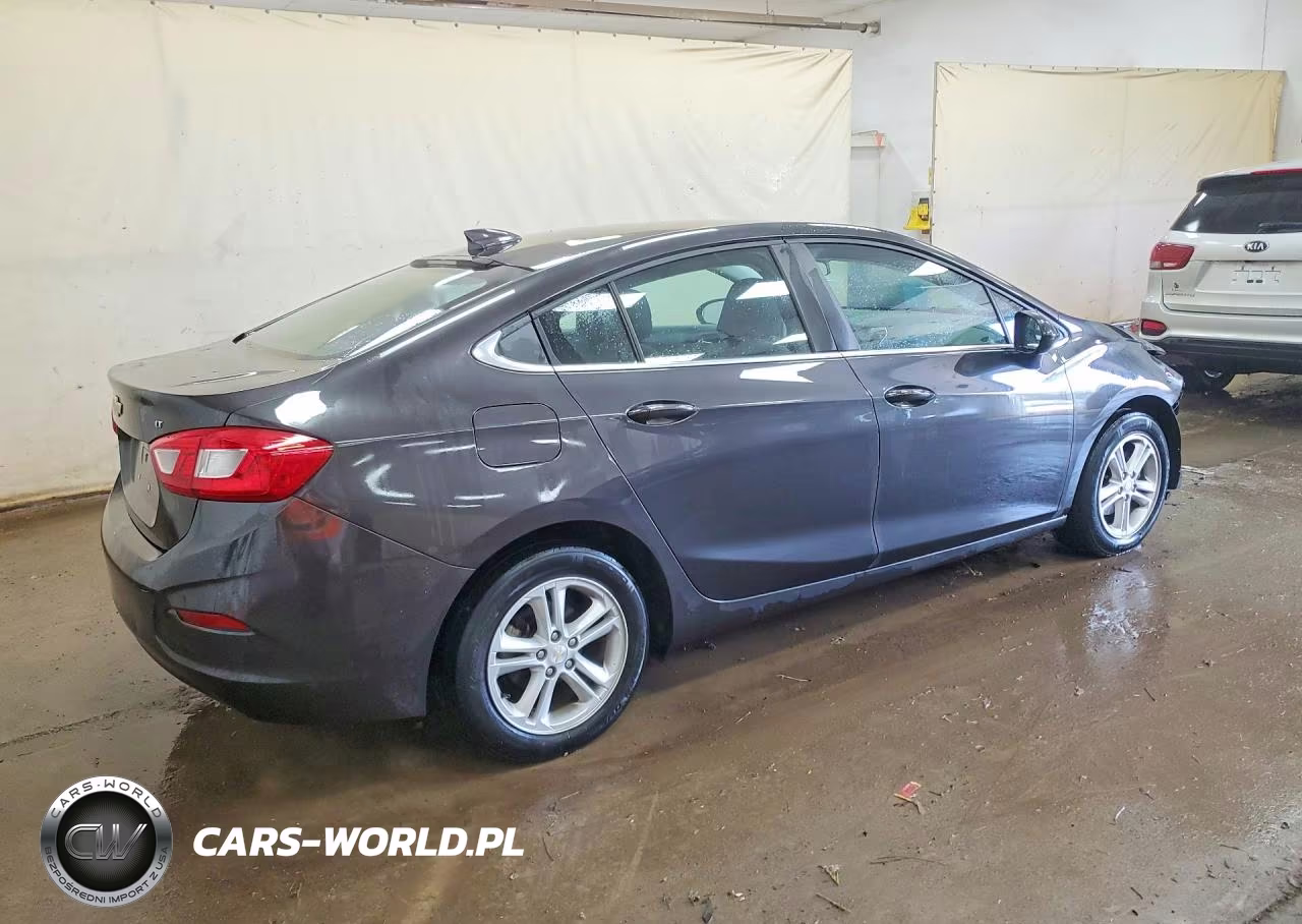 2017 Chevrolet Cruze Lt VIN:1G1BE5SM2H7199913 - 3
