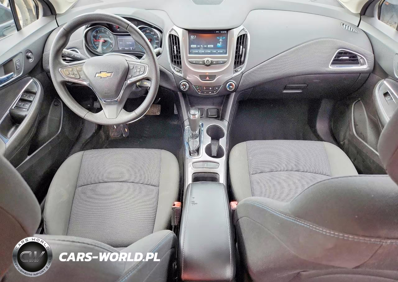 2017 Chevrolet Cruze Lt VIN:1G1BE5SM2H7199913 - 8