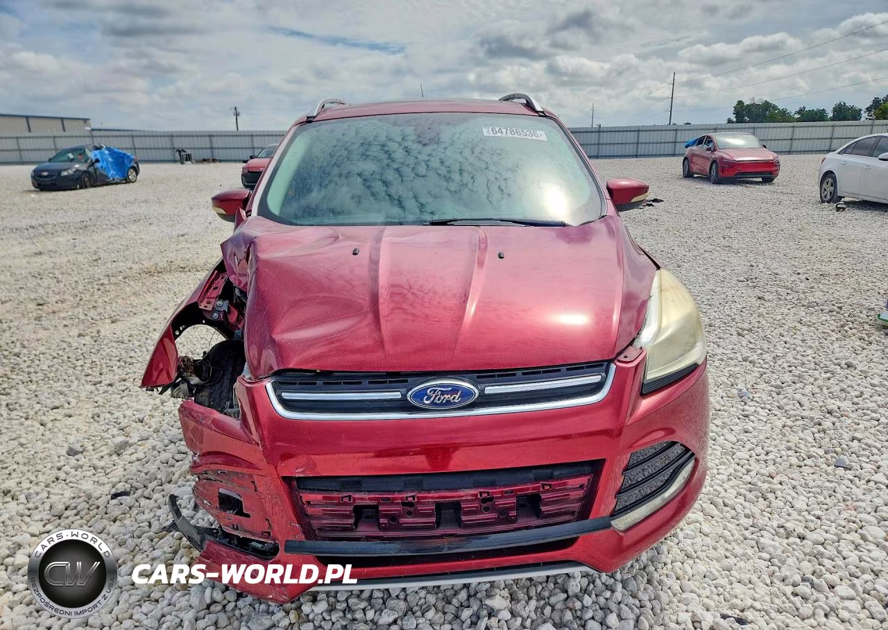 2015 Ford Escape Titanium VIN:1FMCU0J94FUB05040 - 5