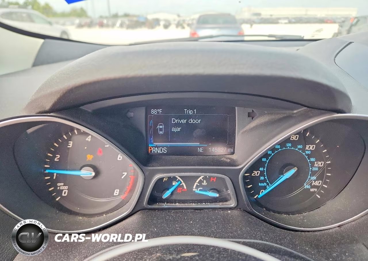 2015 Ford Escape Titanium VIN:1FMCU0J94FUB05040 - 9