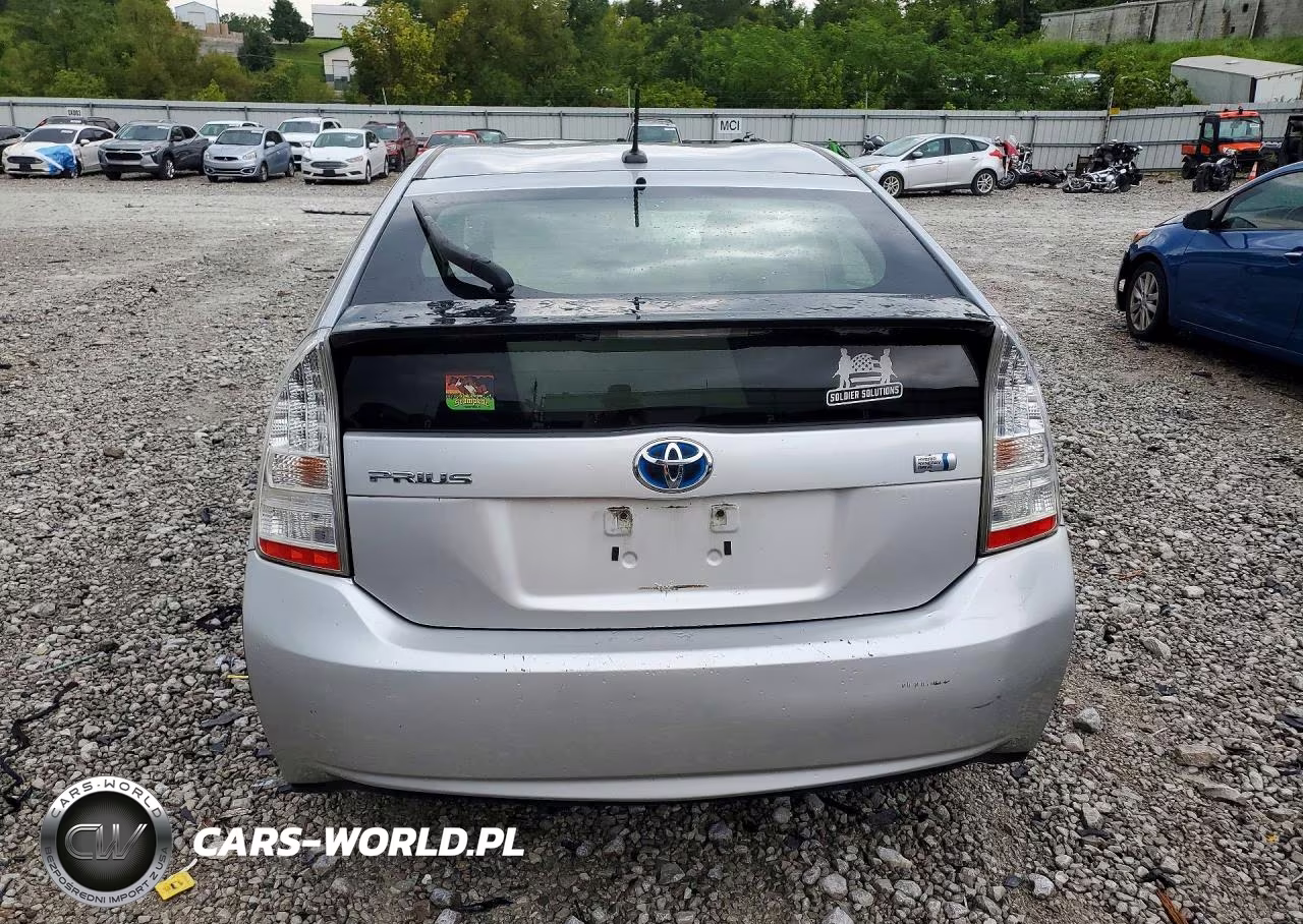 2011 Toyota Prius Three VIN:JTDKN3DU6B5348691 - 6