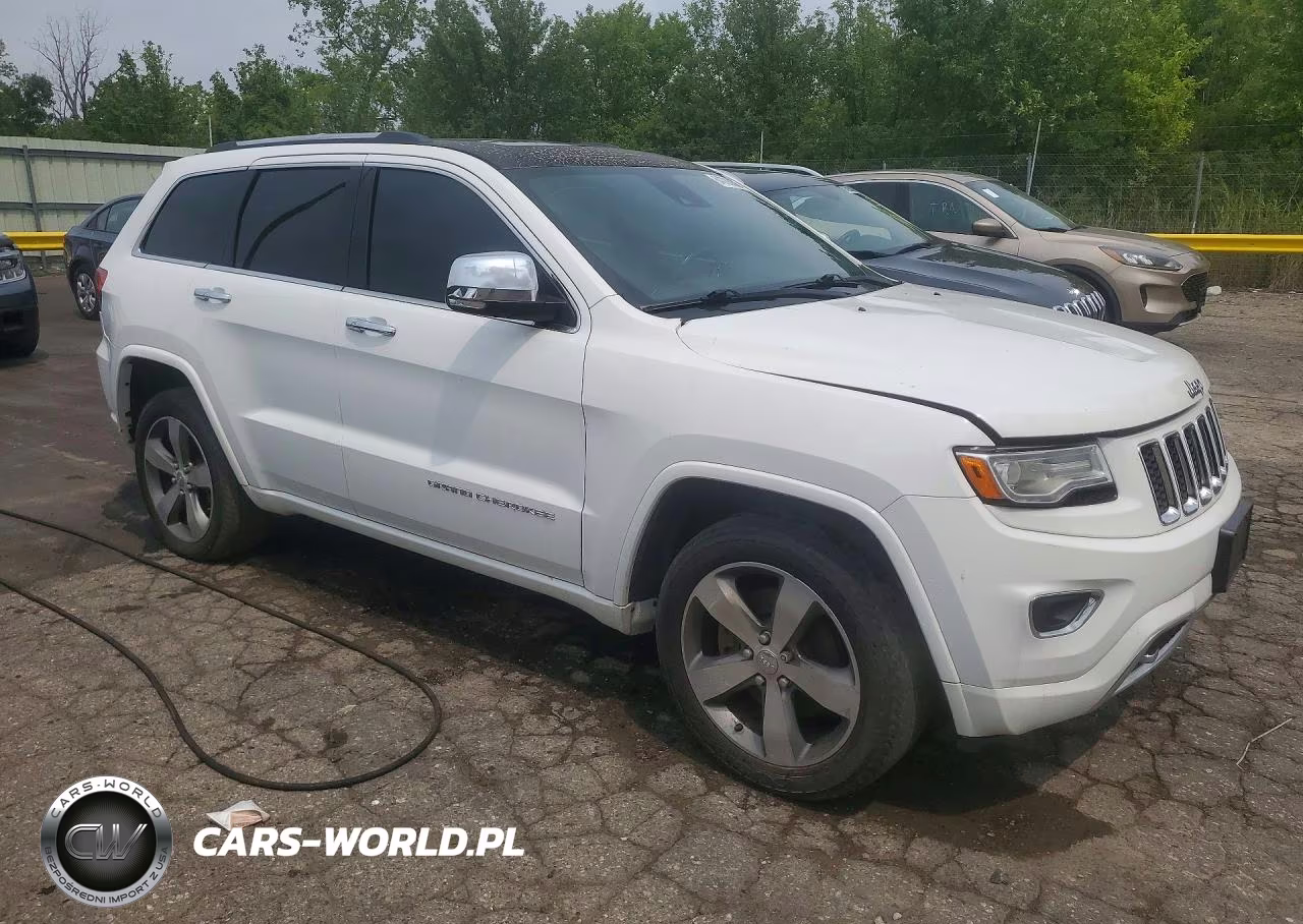 2015 Jeep Grand Cherokee Overland VIN:1C4RJFCM0FC716622 - 4
