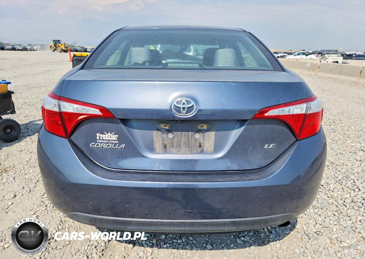 2015 Toyota Corolla Le VIN:5YFBURHE8FP208837 - 6