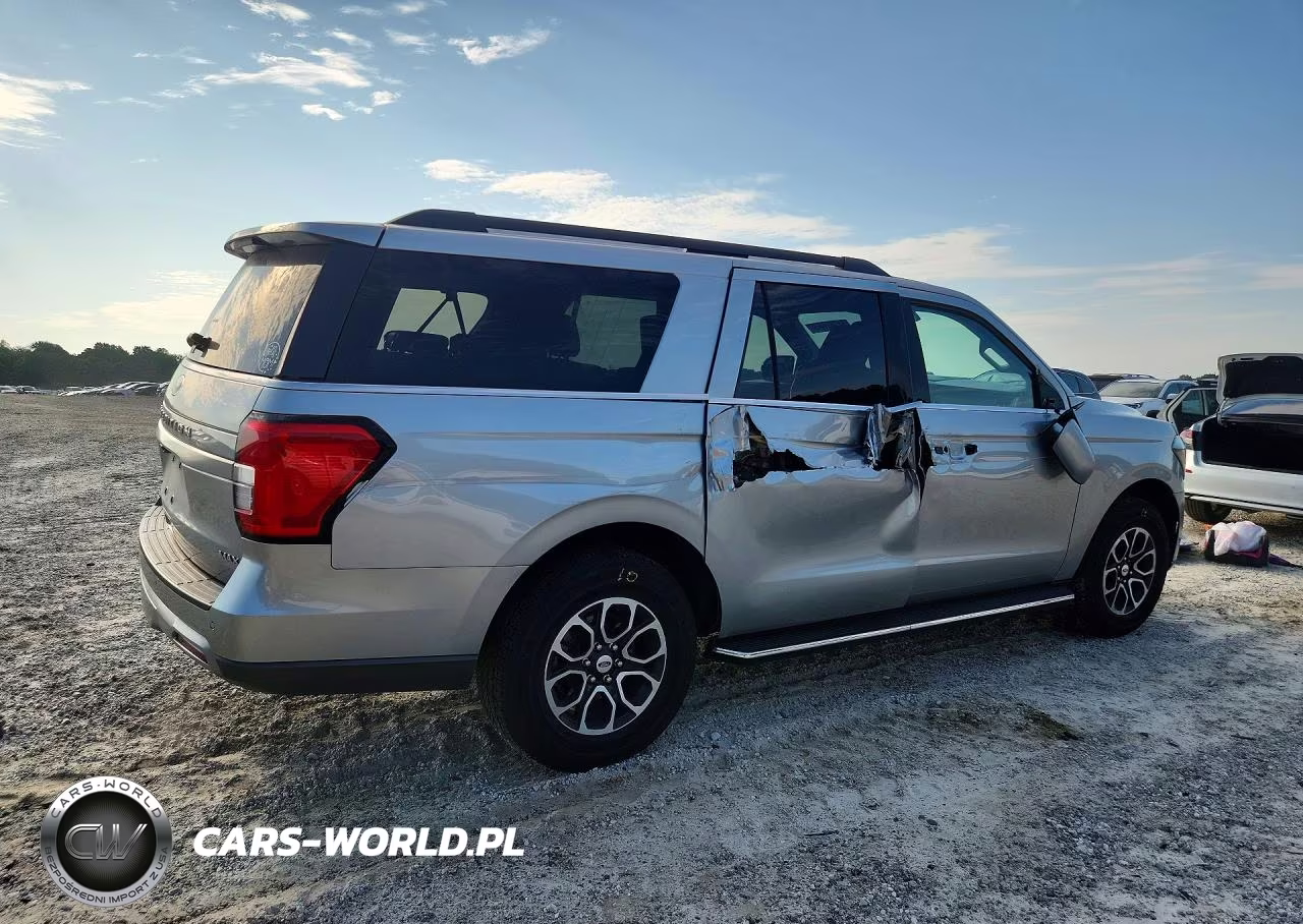 2023 Ford Expedition Max Xlt VIN:1FMJK1J8XPEA14571 - 3