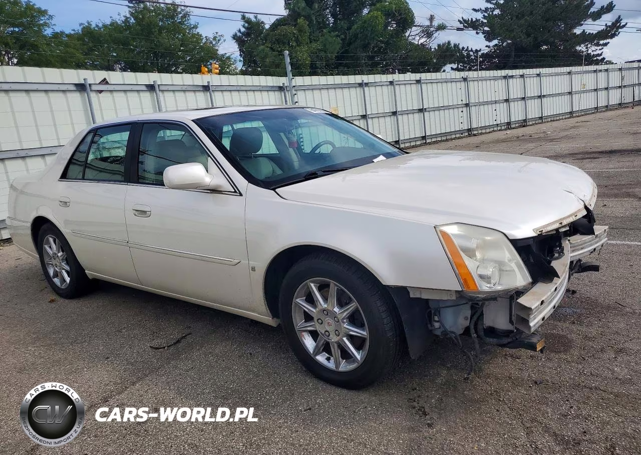 2010 Cadillac Dts Luxury Collection VIN:1G6KD5EY2AU106214 - 4