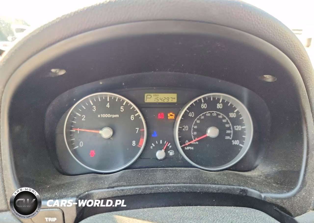 2008 Hyundai Accent Gs VIN:KMHCM36C38U059516 - 9