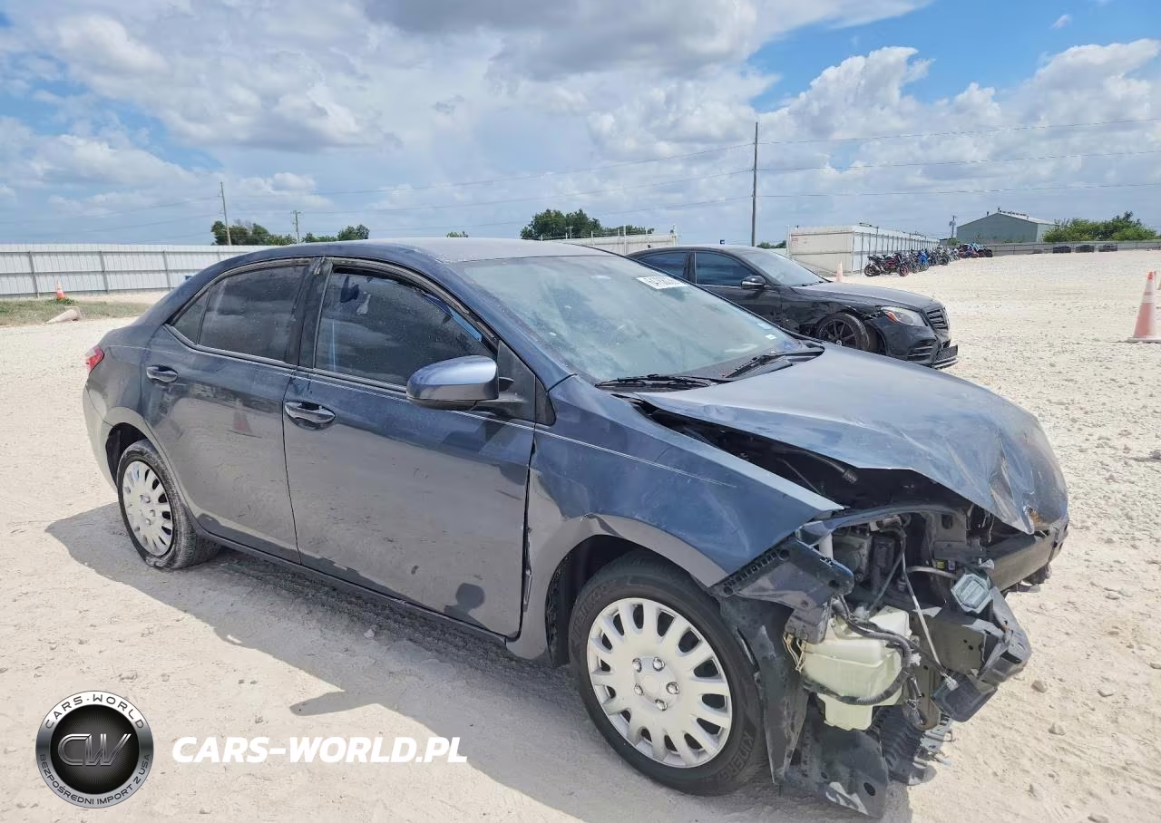 2014 Toyota Corolla Le VIN:5YFBURHE8EP147729 - 4