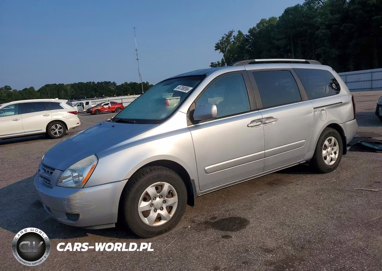 2009 Kia Sedona Lx