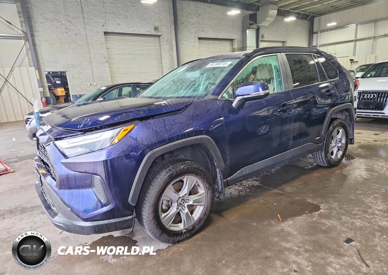 2022 Toyota Rav4 Xle – zdjęcie 1 z 12