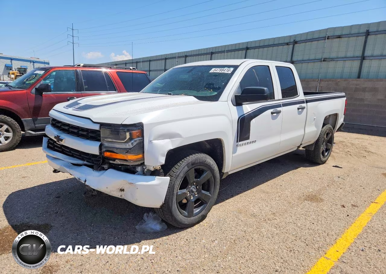 2017 Chevrolet Silverado C1500 Custom