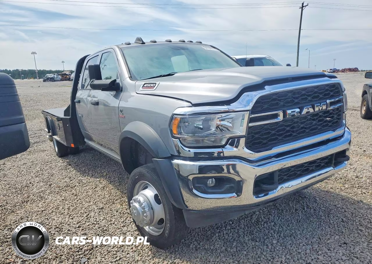 2021 Ram 5500 VIN:3C7WRKFL0MG683965 - 4
