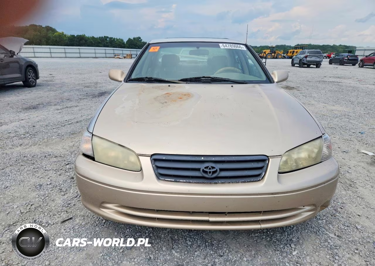 2001 Toyota Camry Le VIN:4T1BG22K31U034115 - 5