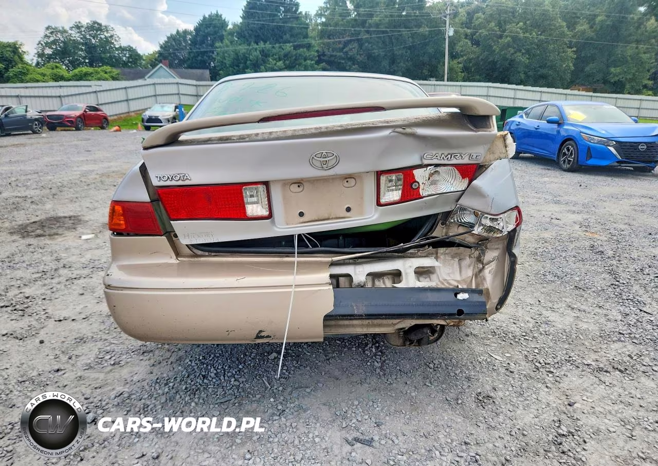 2001 Toyota Camry Le VIN:4T1BG22K31U034115 - 6