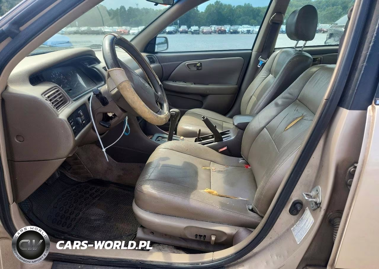 2001 Toyota Camry Le VIN:4T1BG22K31U034115 - 7