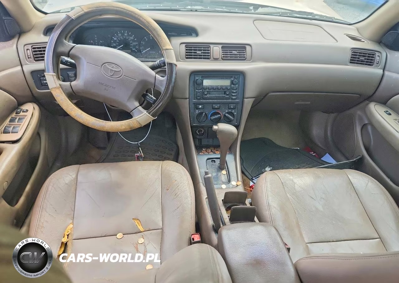 2001 Toyota Camry Le VIN:4T1BG22K31U034115 - 8