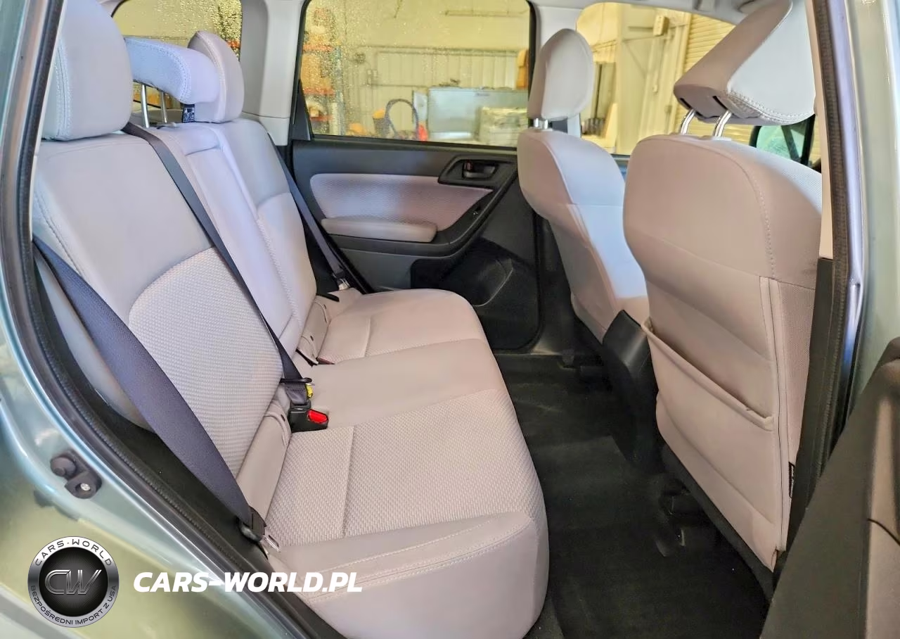 2018 Subaru Forester 2.5I Premium VIN:JF2SJAEC6JH468673 - 11