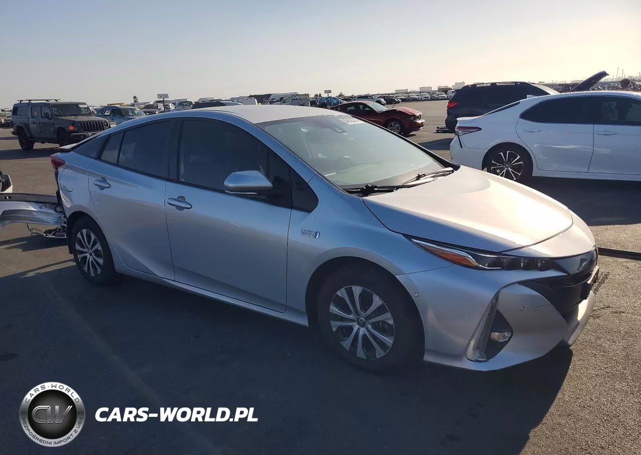 2021 Toyota Prius Prime Limited VIN:JTDKAMFP9M3173568 - 4