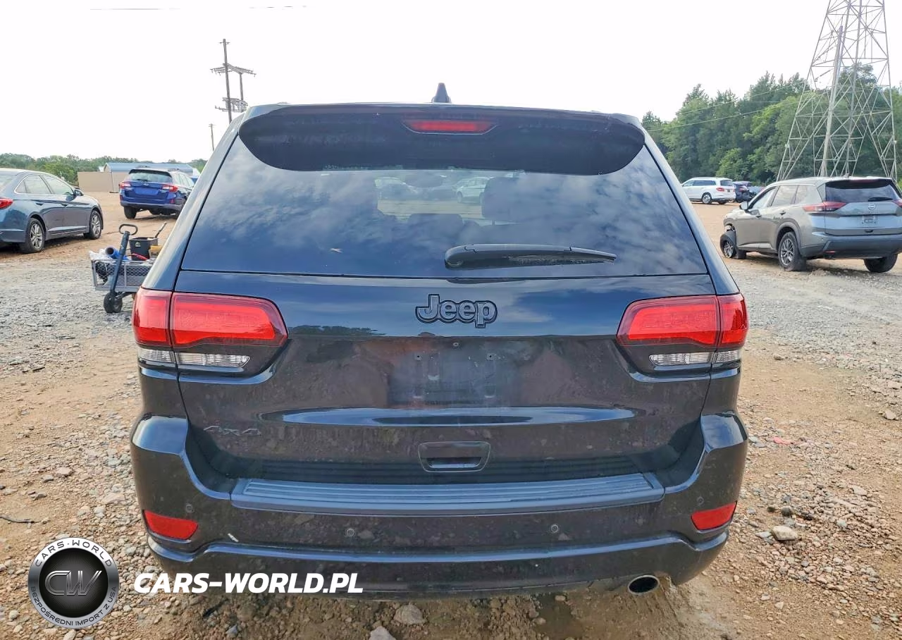 2018 Jeep Grand Cherokee Laredo VIN:1C4RJFAG8JC499892 - 6