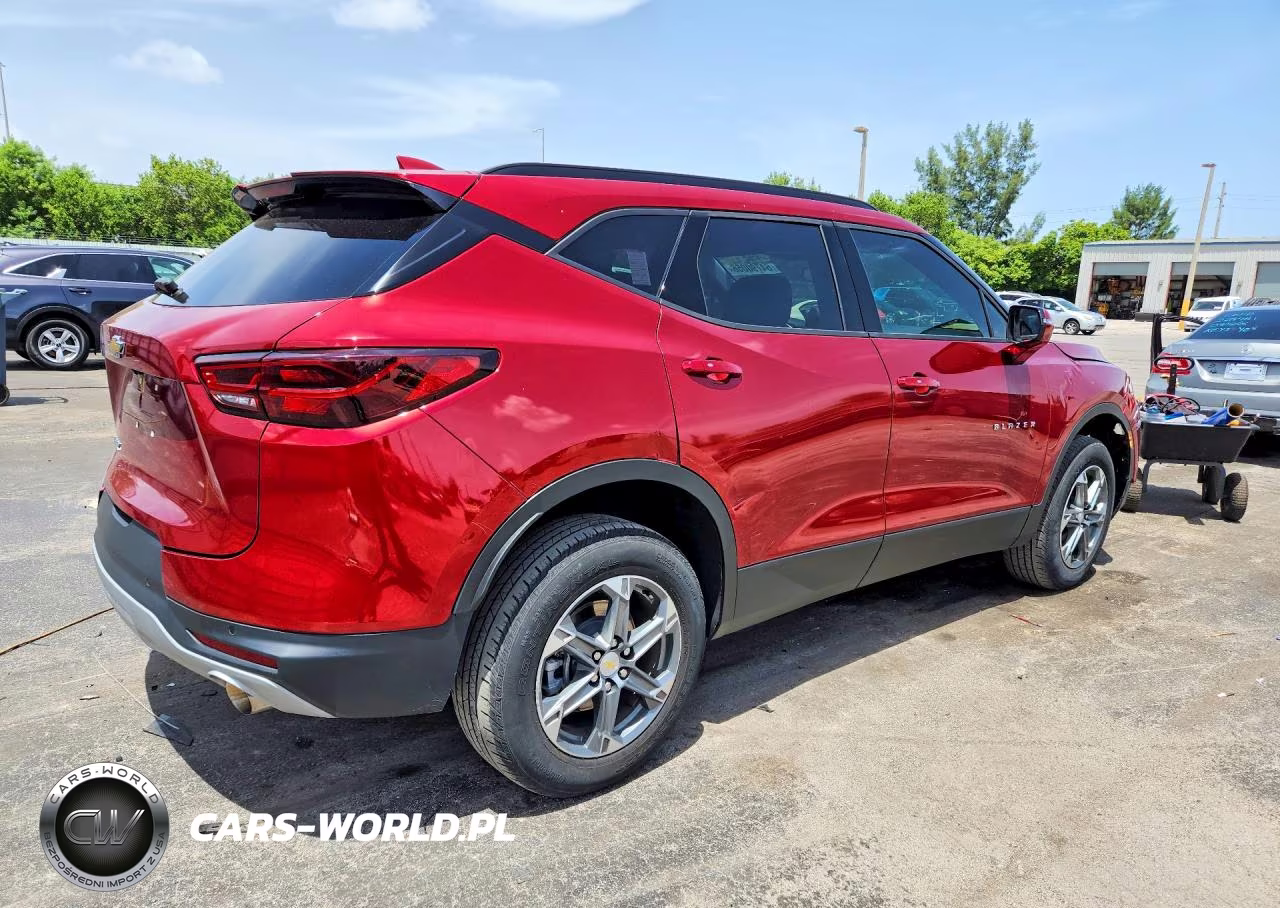 2024 Chevrolet Blazer Fwd 3Lt VIN:3GNKBDR45RS225690 - 3