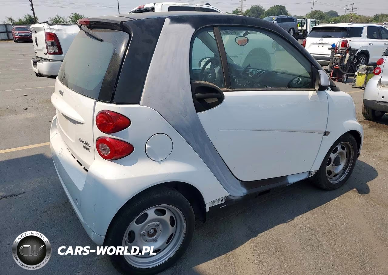 2015 Smart Fortwo Pure VIN:WMEEJ3BA4FK806822 - 3