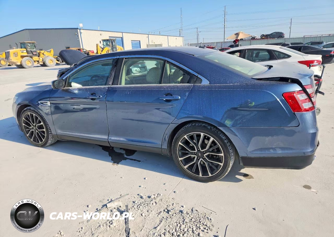 2018 Ford Taurus Sel VIN:1FAHP2E8XJG101067 - 2