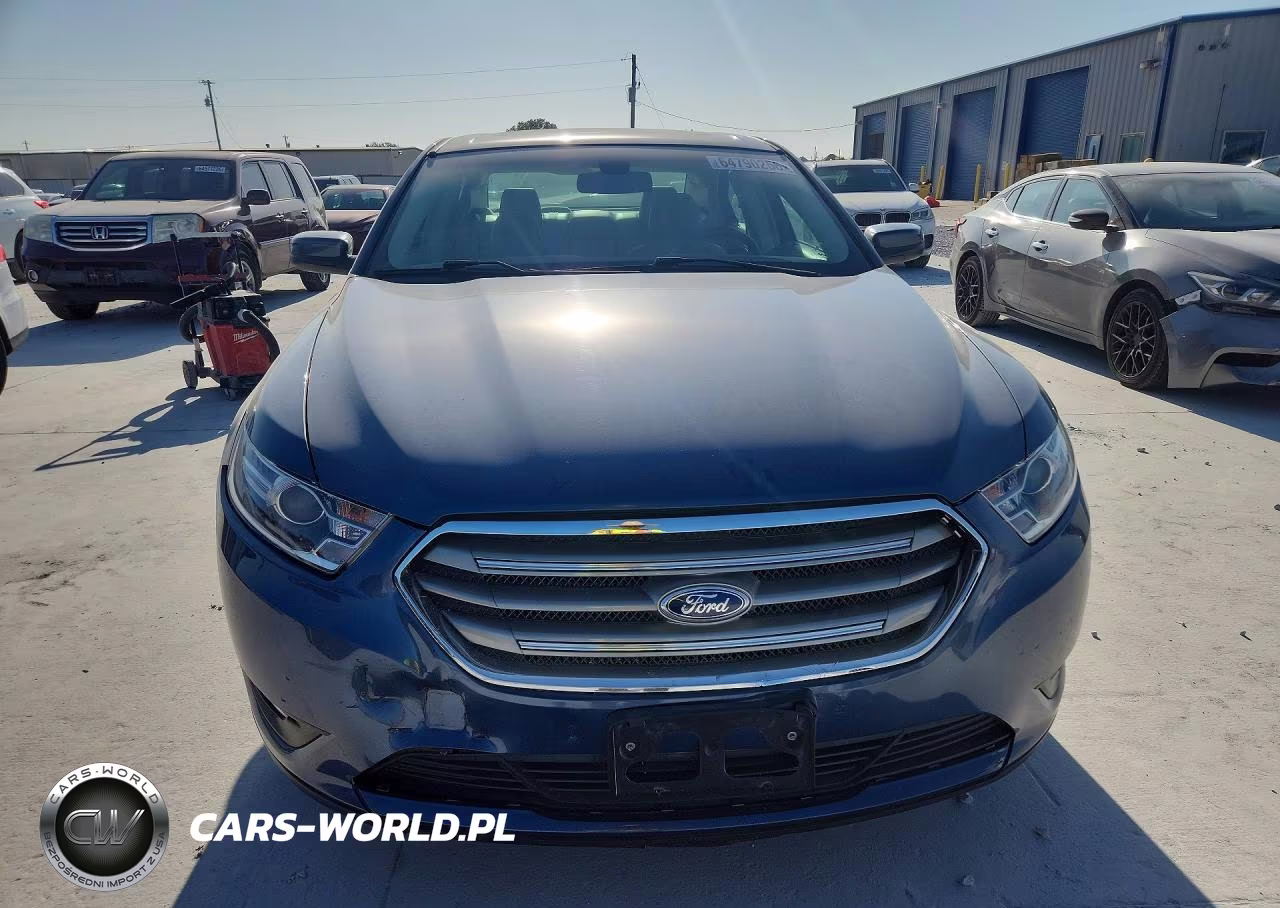 2018 Ford Taurus Sel VIN:1FAHP2E8XJG101067 - 5