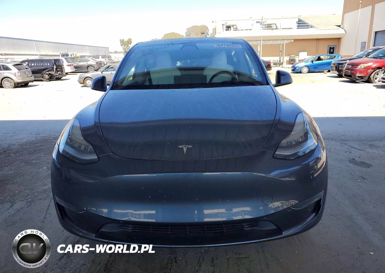 2021 Tesla Model Y VIN:5YJYGDEEXMF064886 - 5