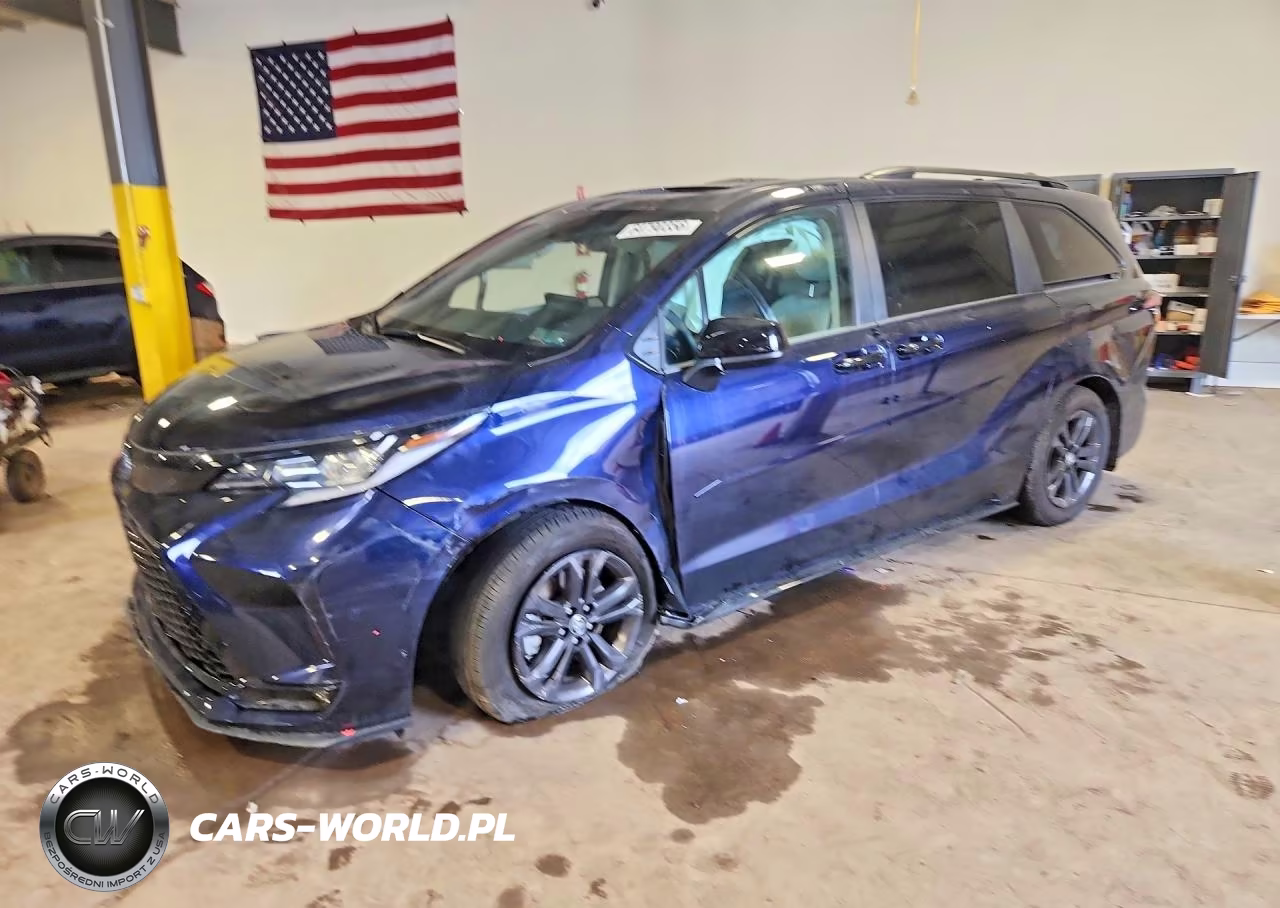 2025 Toyota Sienna Xse – zdjęcie 1 z 13