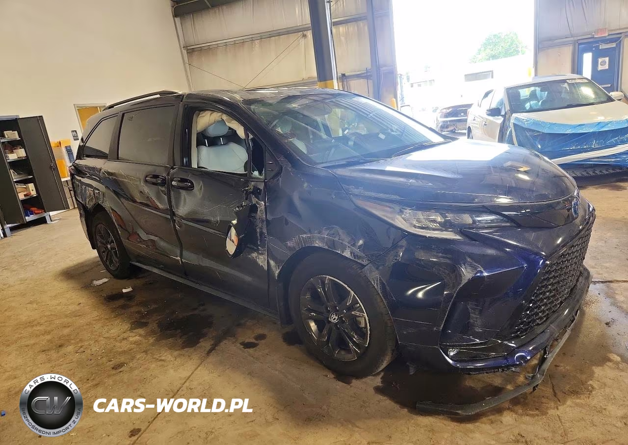 2025 Toyota Sienna Xse VIN:5TDDSKFCXSS223817 - 4
