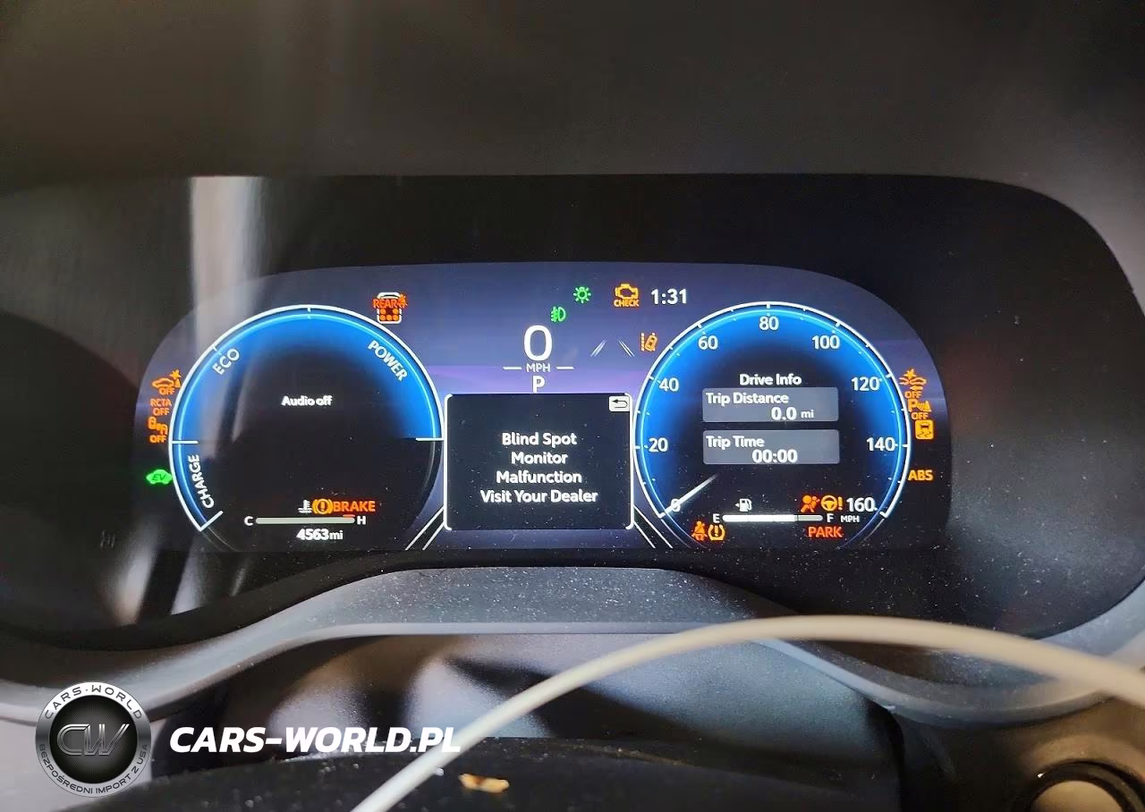 2025 Toyota Sienna Xse VIN:5TDDSKFCXSS223817 - 9