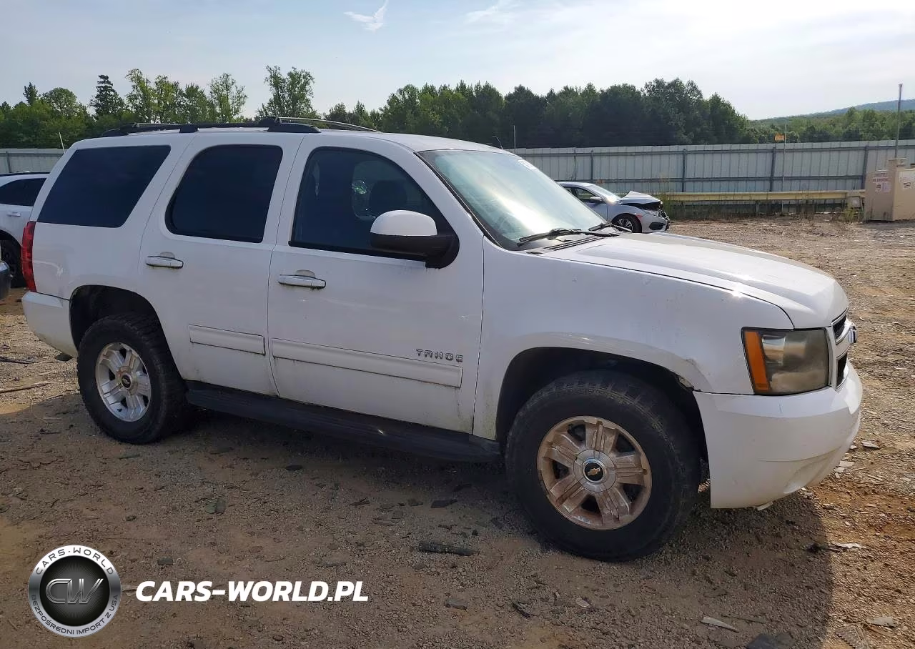 2011 Chevrolet Tahoe K1500 Ls VIN:1GNSKAE0XBR385204 - 4