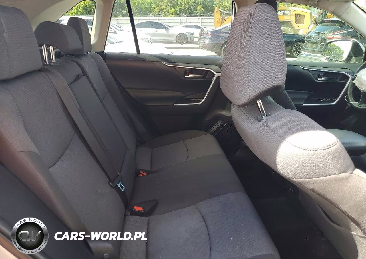 2020 Toyota Rav4 Xle VIN:JTMW1RFV2LJ018500 - 10