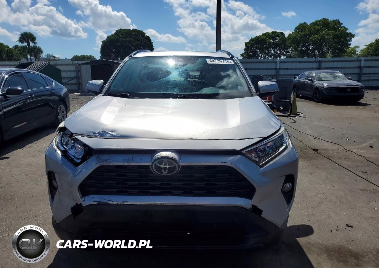 2020 Toyota Rav4 Xle VIN:JTMW1RFV2LJ018500 - 5