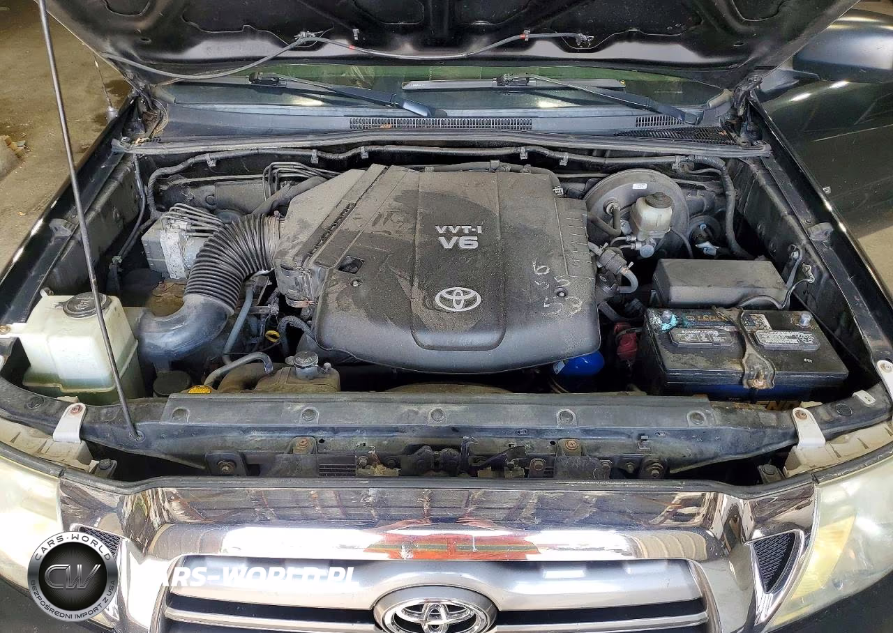 2010 Toyota Tacoma V6 VIN:5TEUU4ENXAZ747981 - 11