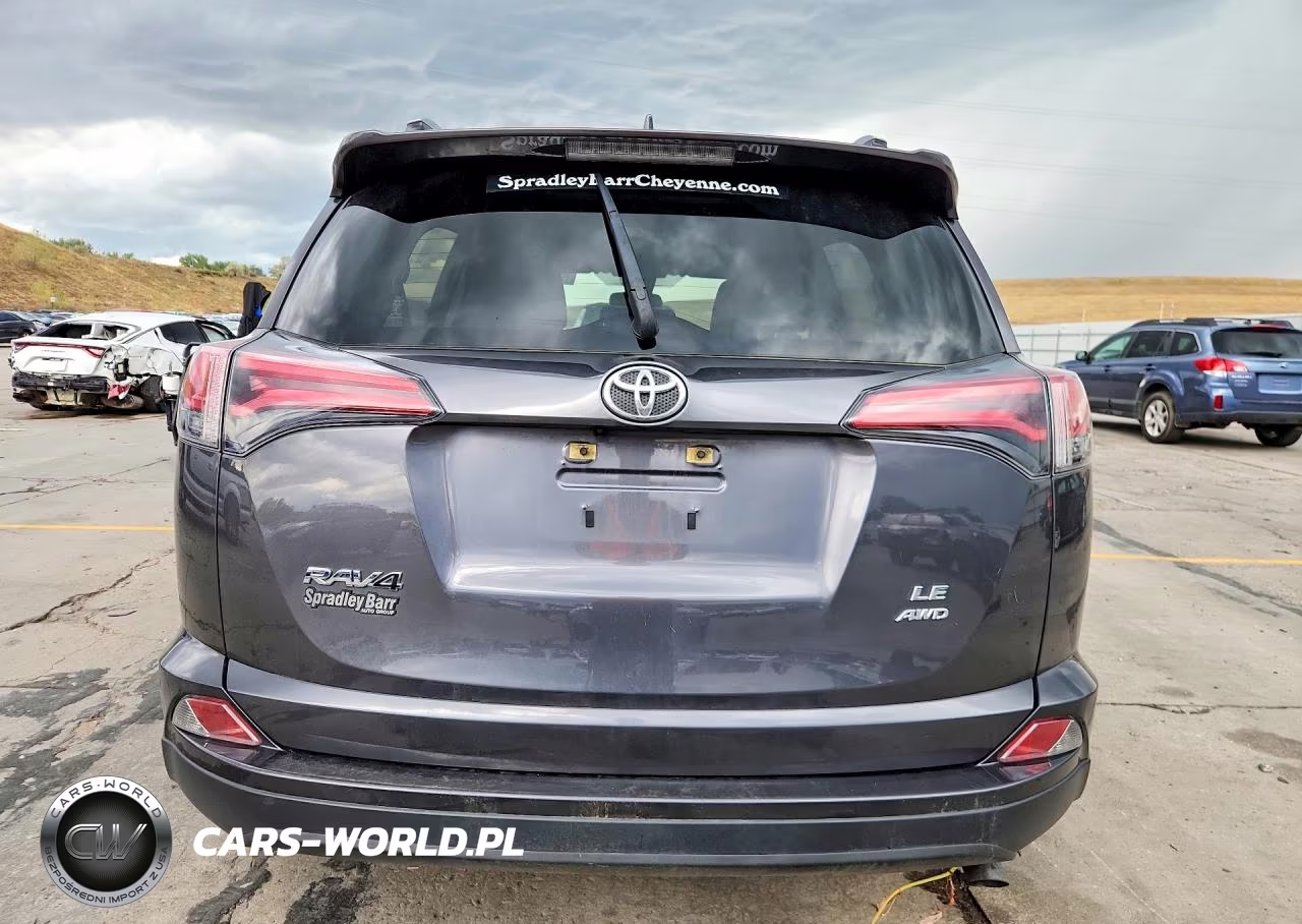 2018 Toyota Rav4 Le VIN:JTMBFREVXJJ261275 - 6