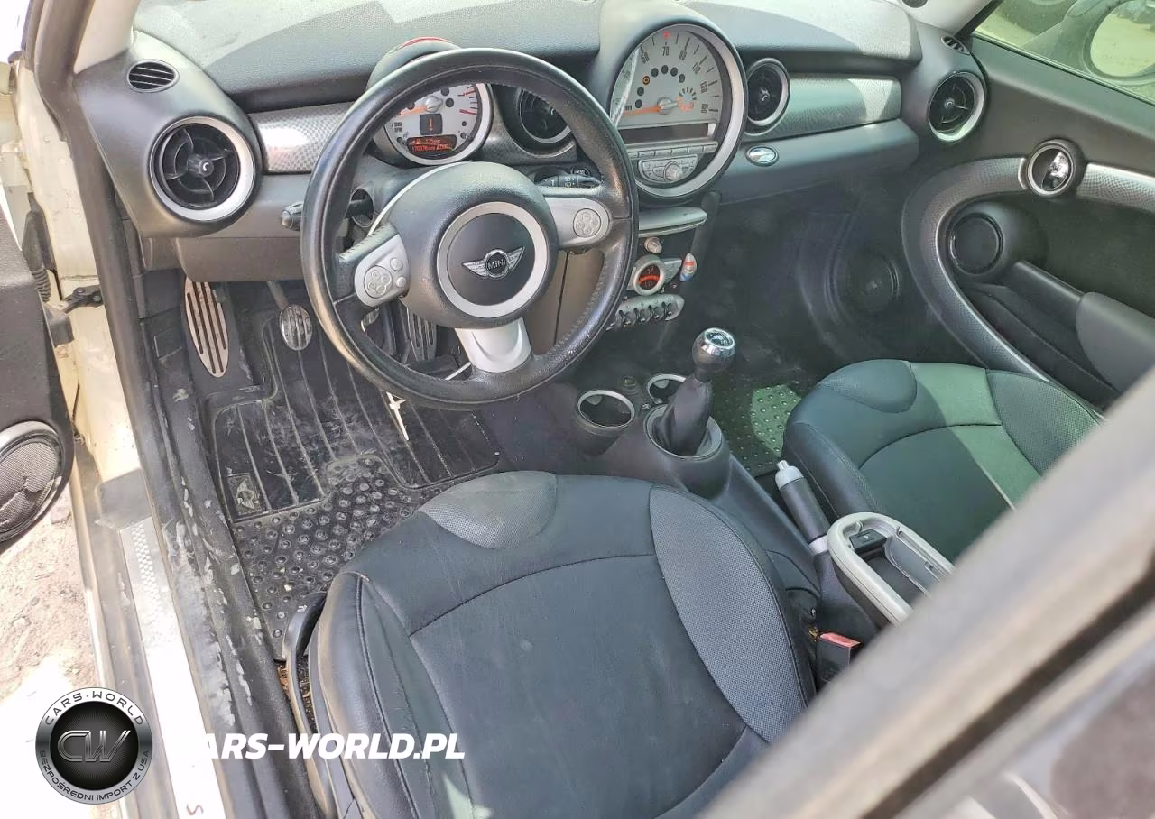 2008 Mini Cooper S Clubman VIN:WMWMM33578TP71366 - 8