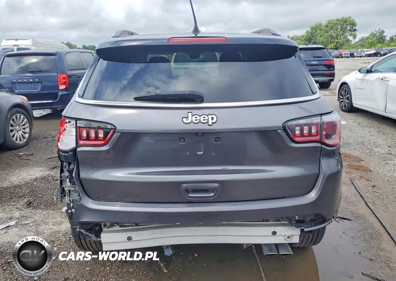 2019 Jeep Compass Limited VIN:3C4NJCCB3KT777750 - 6
