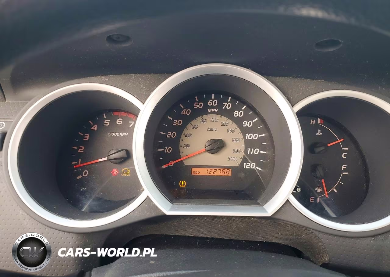 2008 Toyota Tacoma Base VIN:5TEPX42NX8Z529025 - 9