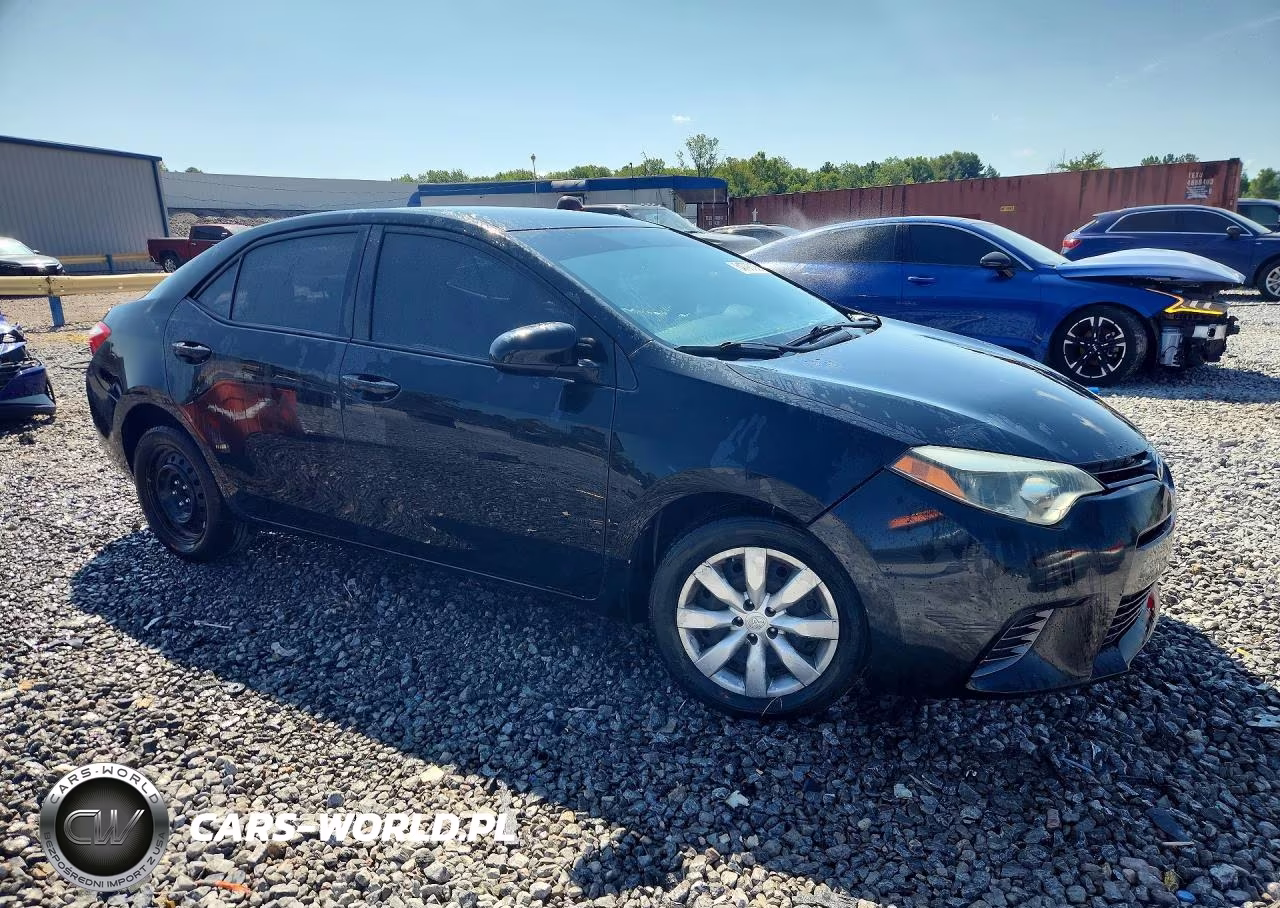 2015 Toyota Corolla Le VIN:2T1BURHE3FC353459 - 4